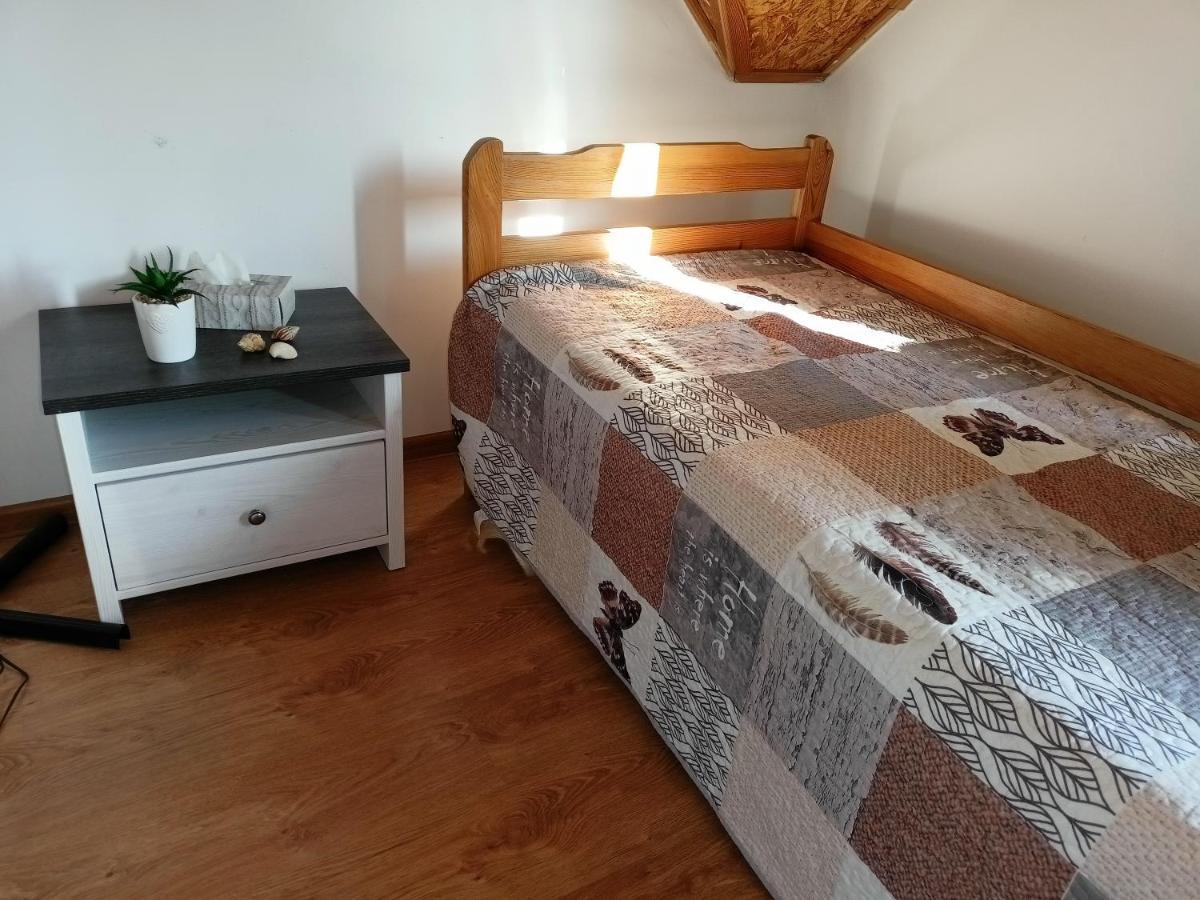 Solorena Junoszyno Exteriér fotografie